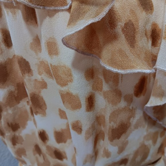 NWOT Jones Wear 100% Silk Sleeveless Cheetah Print Top Size 12 - Picture 2 of 5